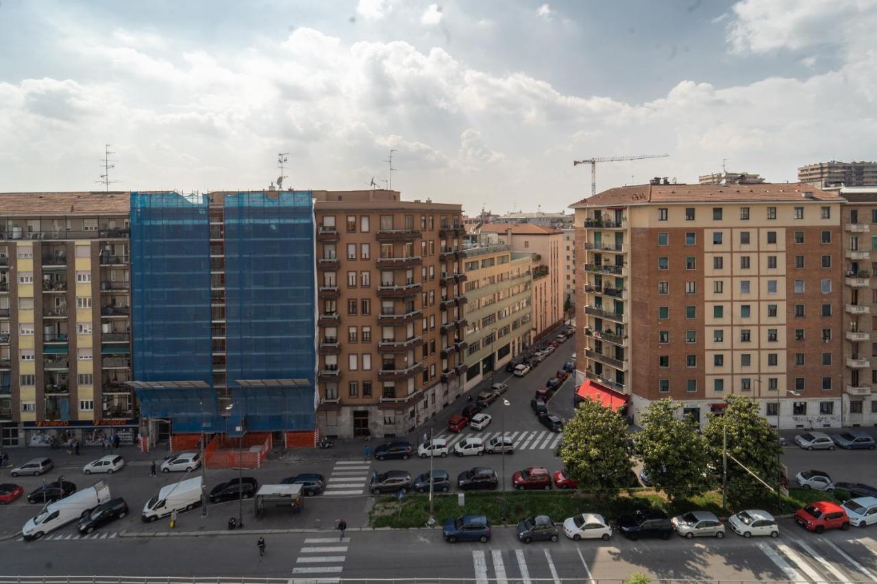 Central Apartment Milano Dış mekan fotoğraf